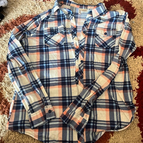 Plaid button up top - Picture 2 of 4